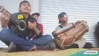 di goyang terus !!! (langit bumi) cover pengamen jalanan suara merdu viral
