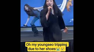 she almost tripped on stage 🥺😭#youngseo#tarzzan ★#ALLDAYPROJECT #올데이프로젝트 #BAILEY #베일리 #kpop