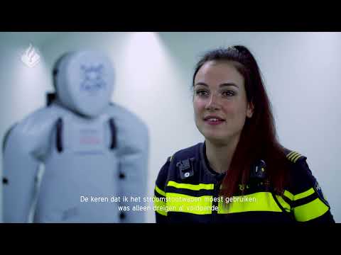 Politie neemt stroomstootwapen in gebruik
