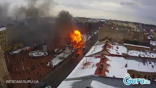 У мережі опублікували момент вибуху у центрі Львова