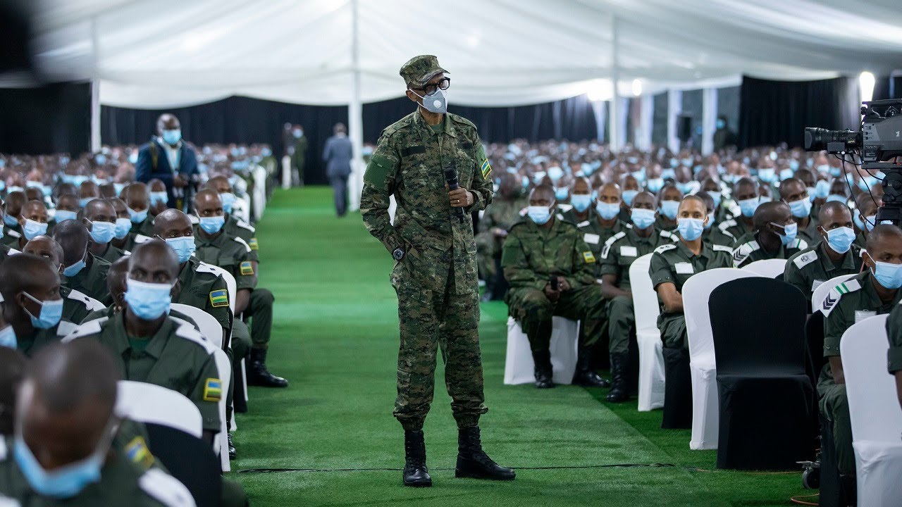 Impanuro za Perezida Kagame ku bitegura kwinjizwa mu Ngabo z'u Rwanda