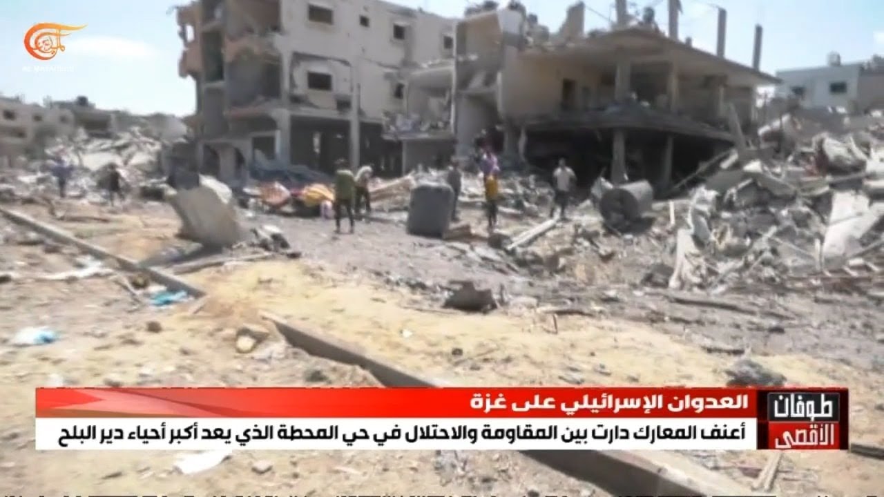 دمار هائل ضرب حي المحطة أحد أكبر أحياء شرق مدينة دير البلح