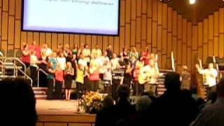 Video-Miniaturansicht von „Strength will rise as we wait upon the Lord (Everlasting God)“