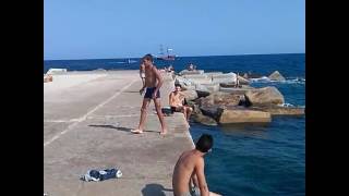 Mortal En El Espigón De Barcelona