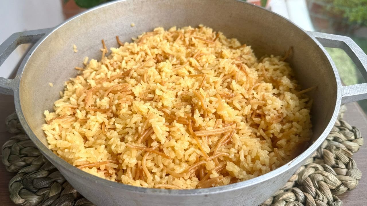 Como hacer Arroz de Palitos en Consomé de Pollo - Clau y Canela