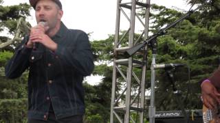 Mat Kearney performing "Heartbeat" at Alice's Summerthing 2015