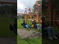 En un parque en Cuenca frente al río tomebamba video grabado el 6 de abril