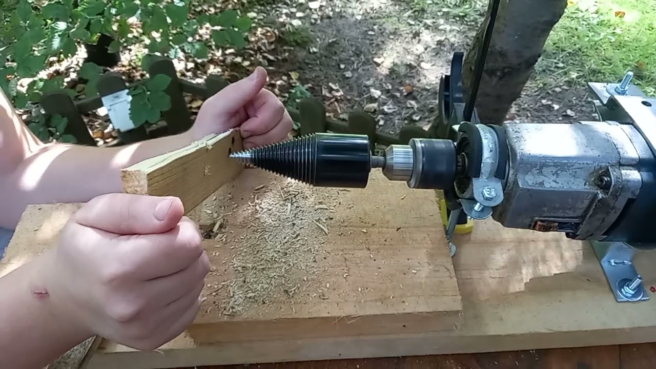 Rozłupak świdrowy, rozwiertak do drewna DIY 400W