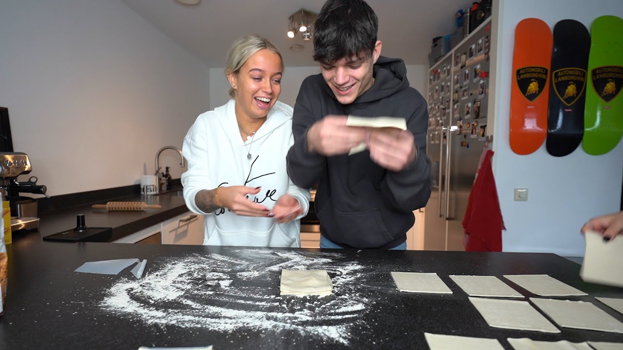 KIM & NOEL GAAN SAMEN BAKKEN ❤️ 