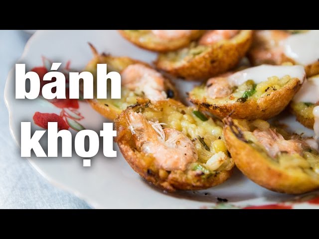 Vietnamese Street Food - Extremely Tasty "Banh Khot!" | Mark Wiens