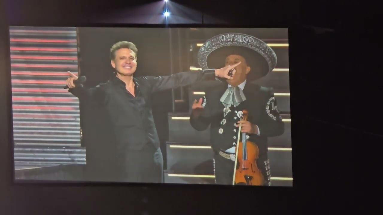 Luis Miguel Momento Inolvidable  Las Mañanitas Vegas 2024