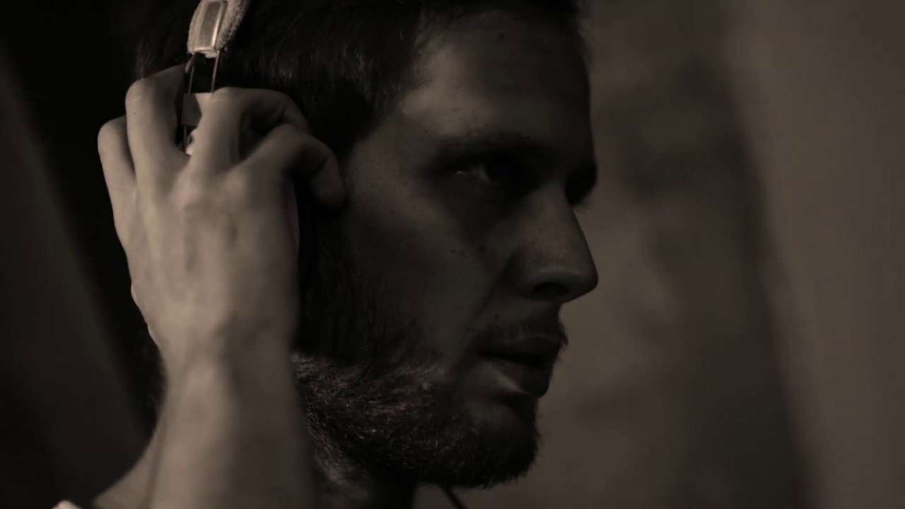 SKAPHOS - LA TOMBE DES MARIANNES (OFFICIAL VIDEO)