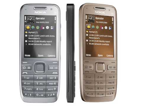 Nokia E52