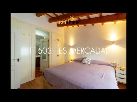 Two story flat with large terrace in Mercadal