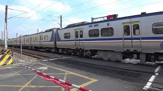 2173次區間車通過斗六國中平交道