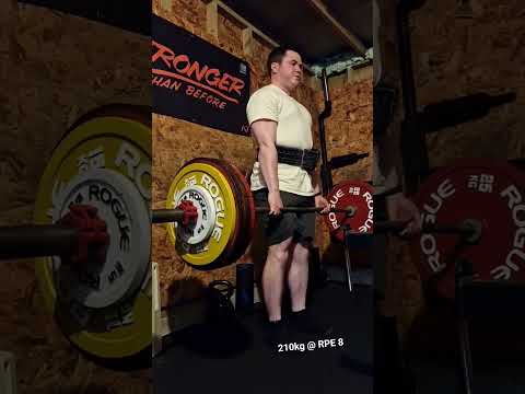 W3 deadlift single.