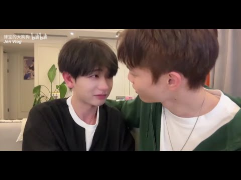 [Engsub/BL] Ice-Cream Kissing Challenge: The Puppy 🐶 made the Little Fox 🦊 cry~ | Chen Lv & Liu Cong