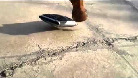 Galaxy S4 Battery Explosion!