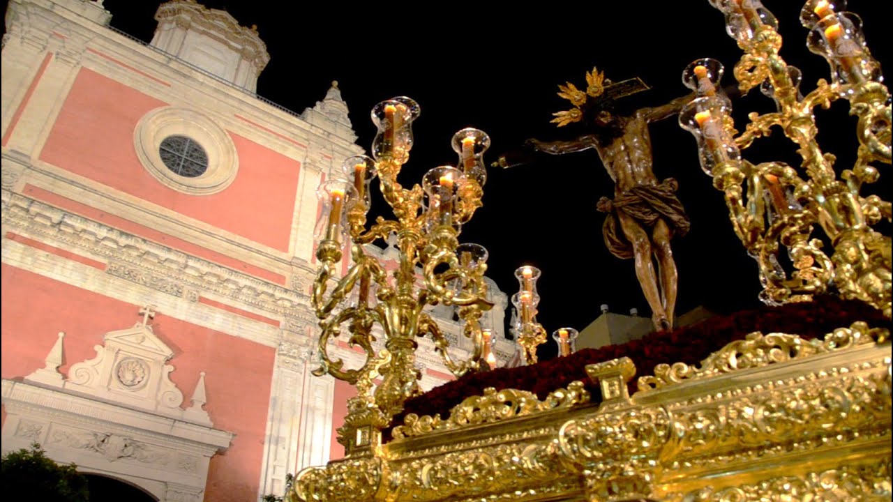 Salida Hermandad del Amor - Semana Santa de Sevilla 2015