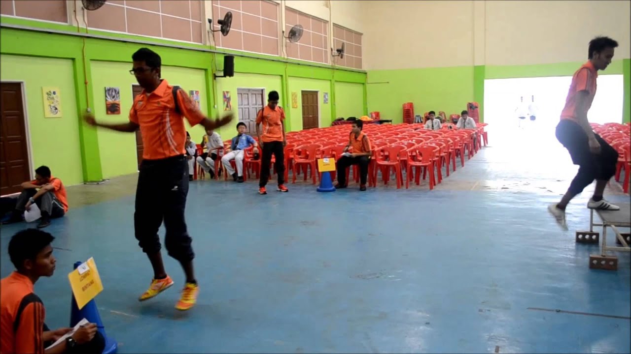 LATIHAN LITAR SAINS SUKAN DI SMK TINGGI BATU PAHAT - YouTube