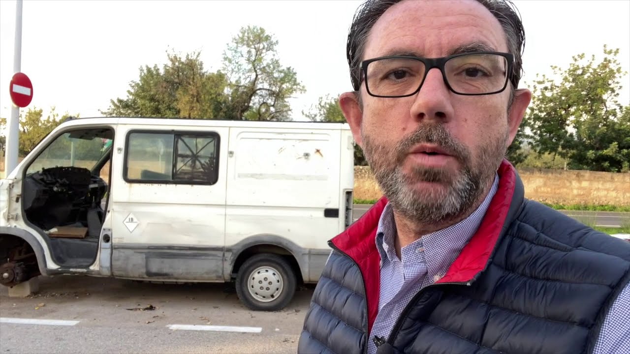 01.12.2019 - Coches abandonados en los Polígonos de Son Castelló y de Can Valero.