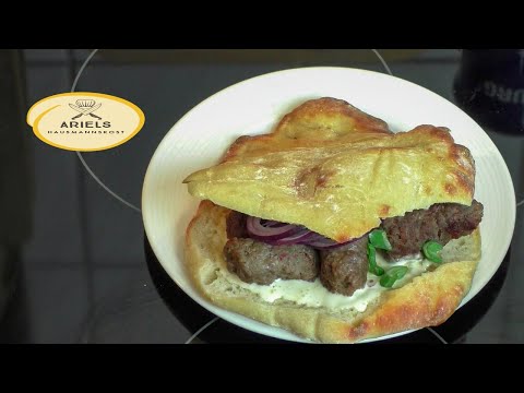 Kako se prave Ćevapi? Pogledajte ovaj video recept i saznajte kako brzo i lagano skuhati najukusnije. 