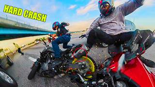 BIR MOTOSIKLET ILE ASLA BOYLE SURME (YOKSA ISIN BITTI)