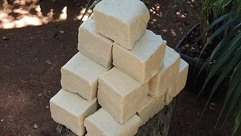 Como fazer sabão com álcool soda?
