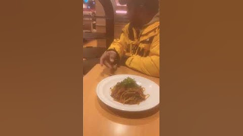 this Robot works as a waiters at a Restaurant and is hilarious Amazing japan video Robot food server