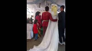 detik-detik gaun pengantin menyapu jalan#bridalwear#videoshorts