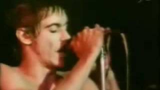 Video thumbnail of "Iggy Pop - The Passenger (Live at Manchester Apollo 1977)"