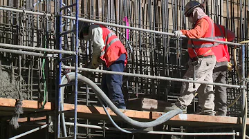 Laborers 300 Building the Wilshire Grand