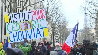 Paris protest in support of family of Cédric Chouviat who died after police arrest