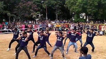 Cbit m b a flash mob 2017