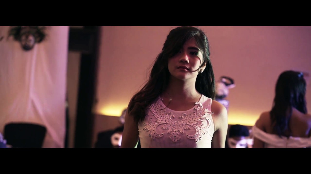 Ivy Fashion Ball: Masquerade