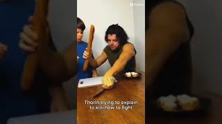 Thorin trying to explain to killi how to fight #thehobbit #meme #funny