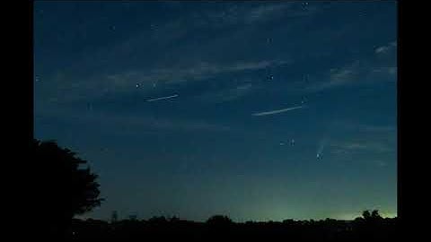 Comet NEOWISE Timelapse with the International Space Station