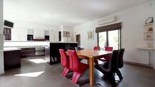 9 Pinehurst Place Chirnside Park