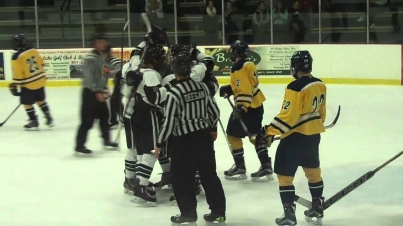 Nichols College men's ice hockey vs Southern New Hampshire 12915