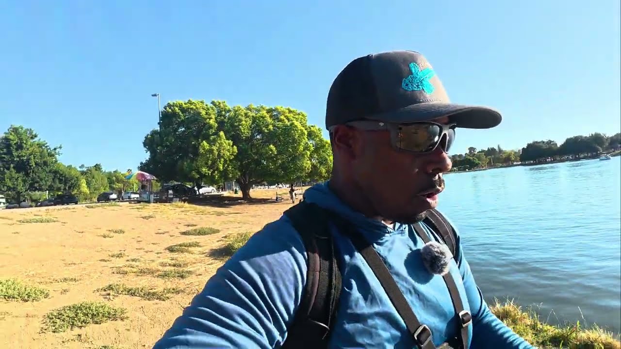 SoCal Bass Fishing ( Lake Balboa Skunk + Giveaway)