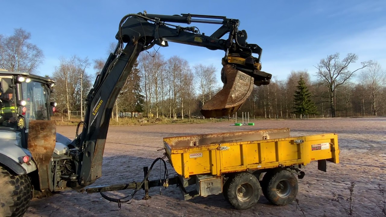 Köp Grävlastare Lännen 8600I 5 redskap + dumperkärra på Klaravik