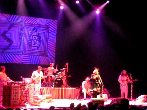 Sia Never Gonna Leave Me Live