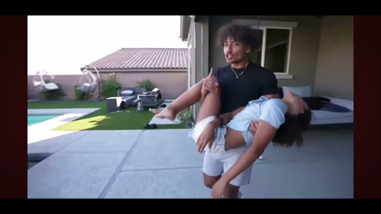 foltyn throwing Maddie in the pool😂😂😂 - YouTube