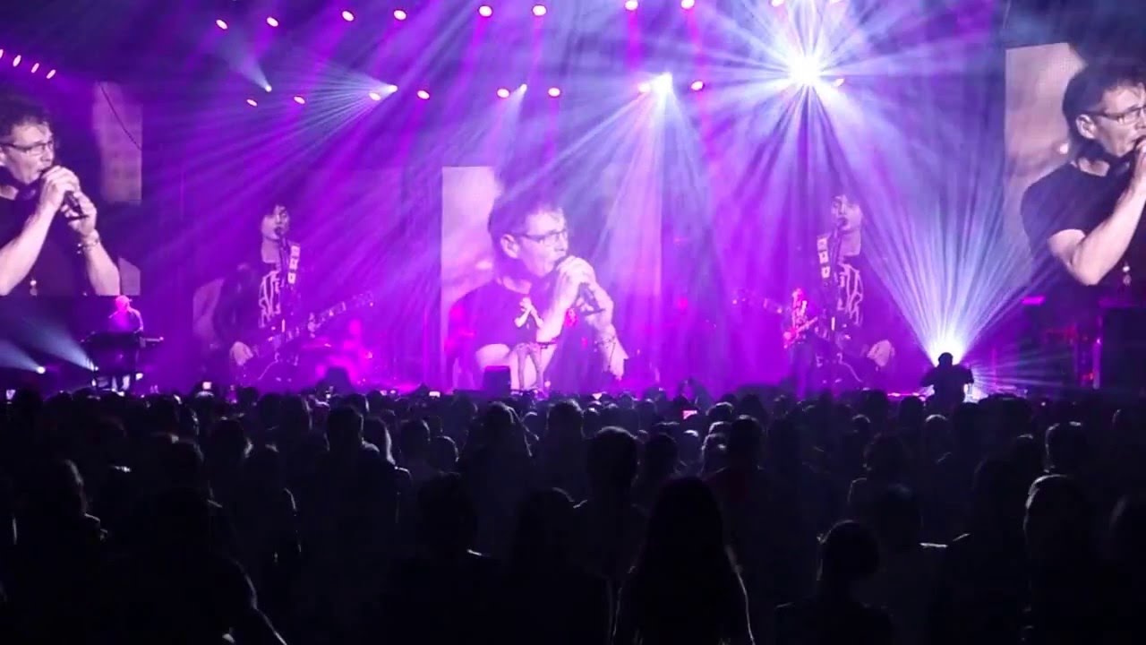 a-ha : Cast In Steel (Zénith, Paris - 01/04/2016) - YouTube