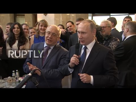 Russia: Putin sings Soviet song about space with Moscow students