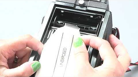 Mamyia Twin Lens Camera - Film Load/Unload