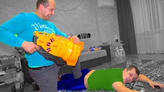 Download lagu Толя проучил Брата Коля такого НЕ ОЖИДАЛ Нерф БИТВА НЕРФ БРОС ШОУ Толя проучил Брата Коля такого НЕ ОЖИДАЛ Нерф БИТВА НЕРФ БРОС ШОУ