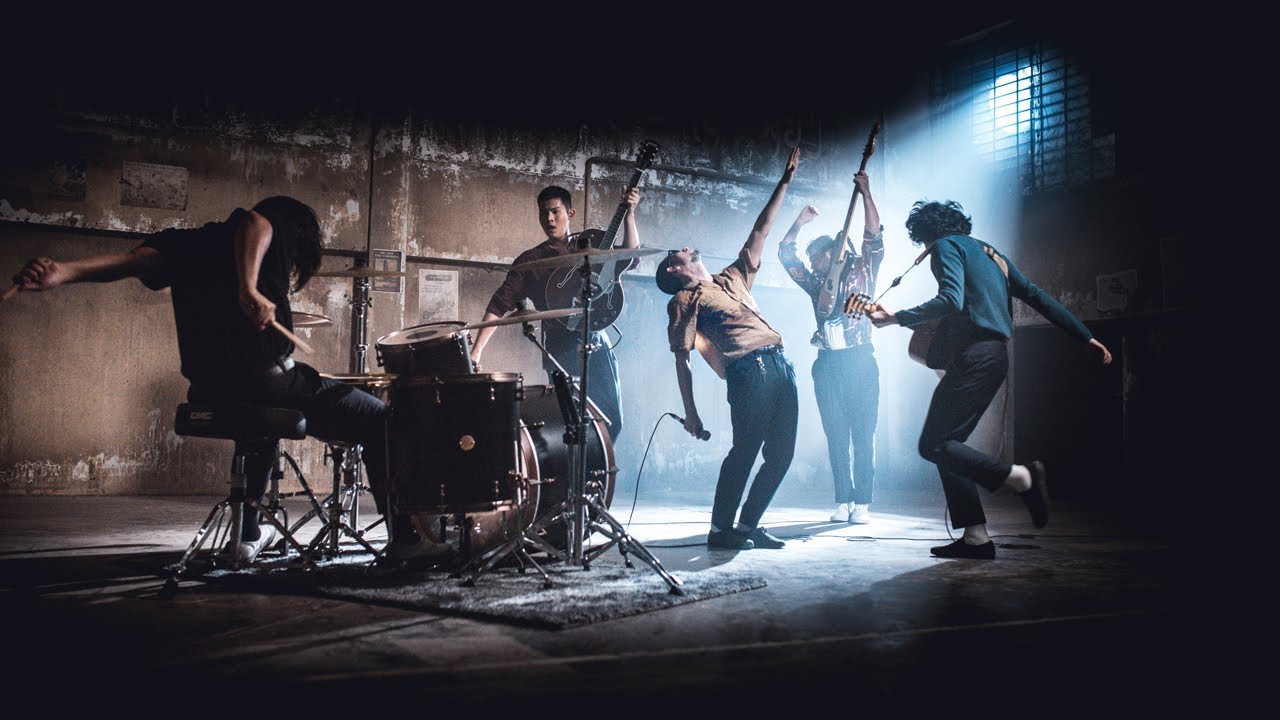 ฟ้าเป็นใจ - 25hours「Official MV」