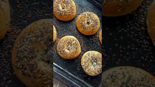 Homemade eggless sourdough discard bagels 🤎#Sourdough #BakingFromScratch #HomeBaker