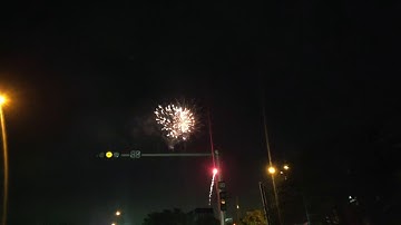 Pháo hoa chào đón năm mới 2019 tại Cần Giuộc